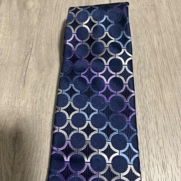MICHAEL KORS Men's 100% Silk Necktie Designer CIRCLES Black/Purple/Gray EUC - Picture 3 of 5